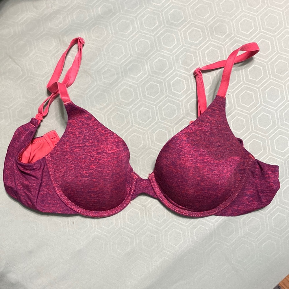 Victoria’s Secret T Shirt Demi Bra Size 32B Pink/Purple